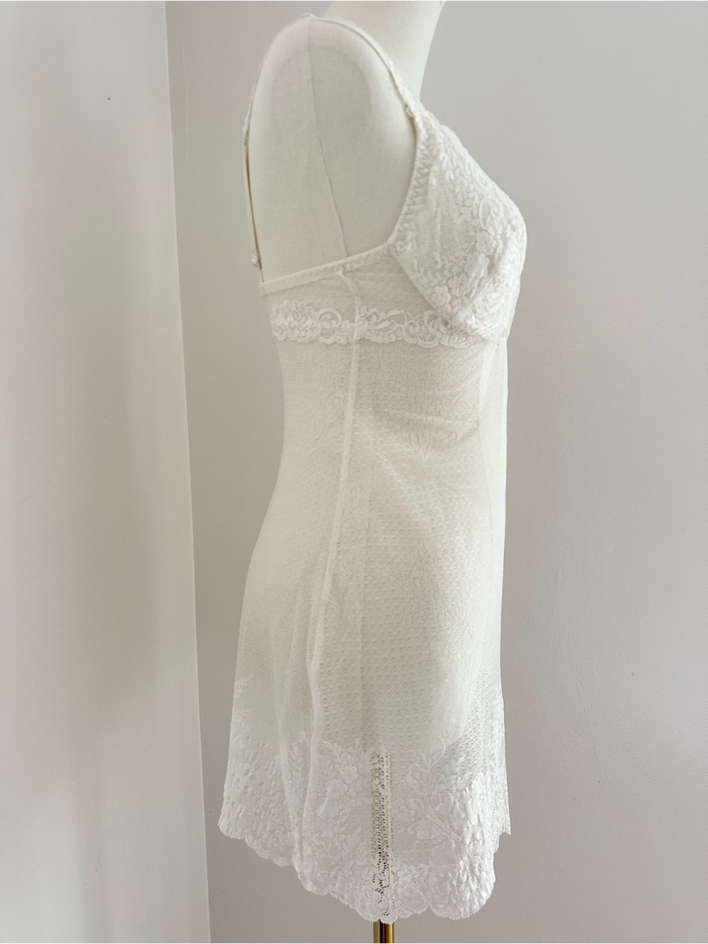 La Perla Elegant White  Lace Chemise - Picture 6 of 9
